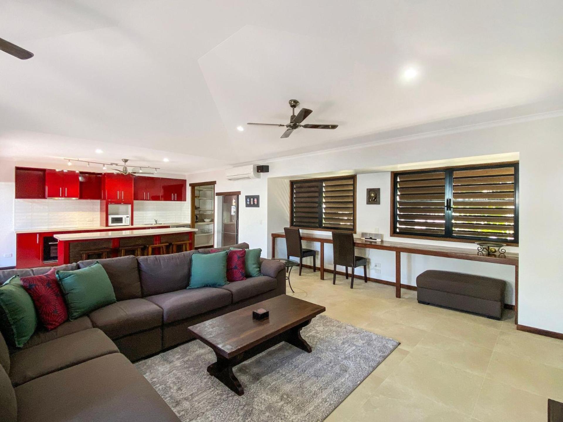 Banyak Villa Horseshoe Bay Exterior photo